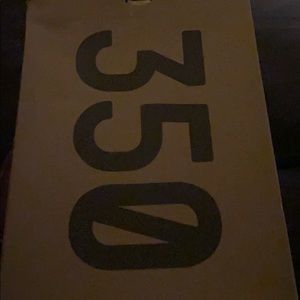 Yeezy boost 350 white size 9